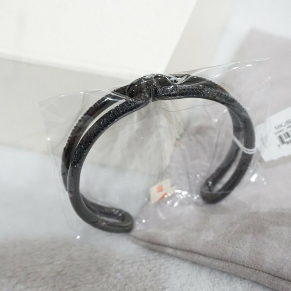 MICHAEL KORS MKJ6948001 Black-Tone Chain-Link Cuff - Picture 2 of 3